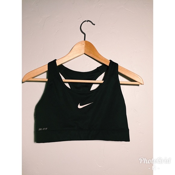 Nike Other - NIKE SPORTS BRA MEDIUM